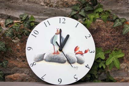 Small Wall Clock Pasty Thief Gull Cream