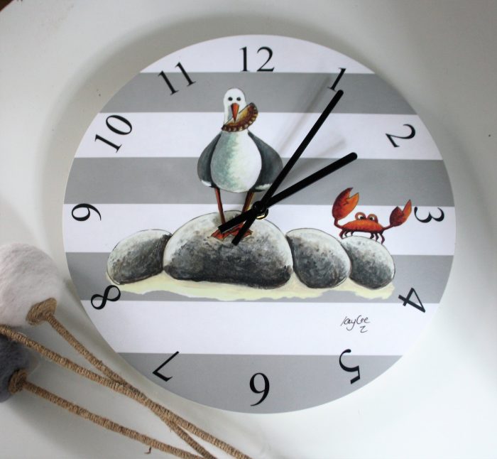 grey stripe pasty thief clock